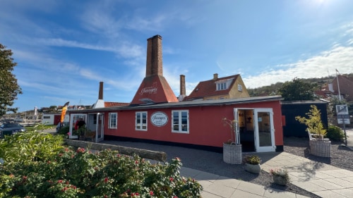 Gudhjem Glasrøgeri