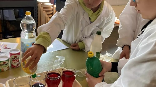ScienceKlubben: Experiments in the Laboratory
